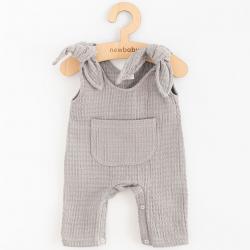 Kojenecké mušelínové lacláčky New Baby Comfort clothes šedá Šedá velikost - 68 (4-6m)